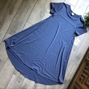 NWT!! Lularoe Carly short sleeve striped swingy dress! Size XS